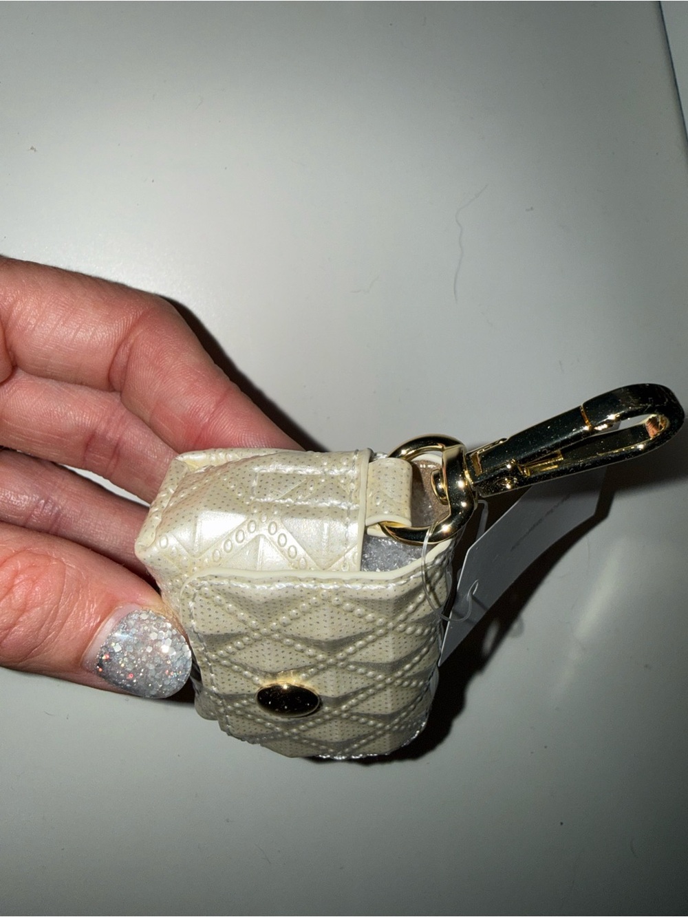 Bandolier Quilted Pearl White AirPods Pouch with Gold Clip - Picture 5 of 5